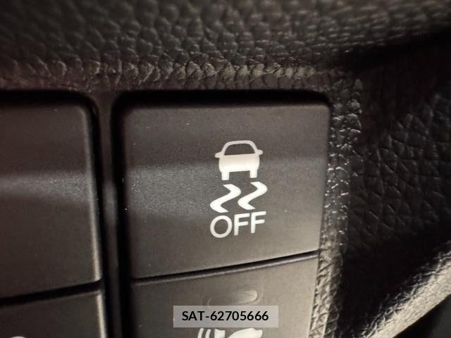 Honda FIT HYBRID 2015-03 5867694-22
