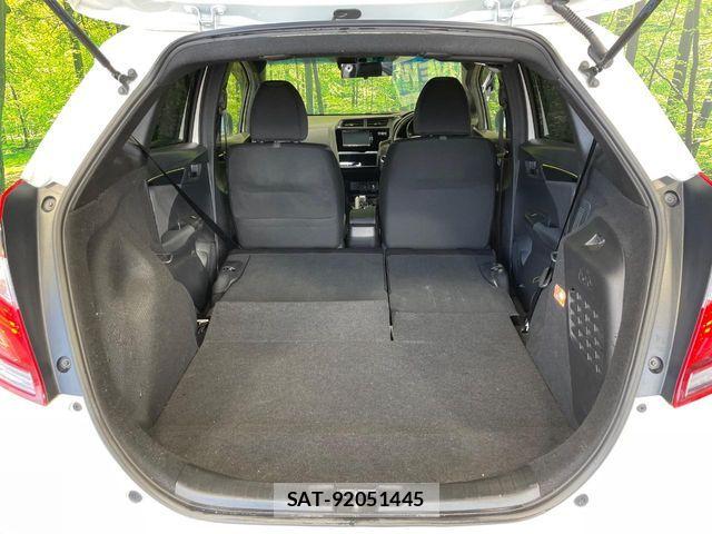 Honda FIT HYBRID 2018-03 6005981-9