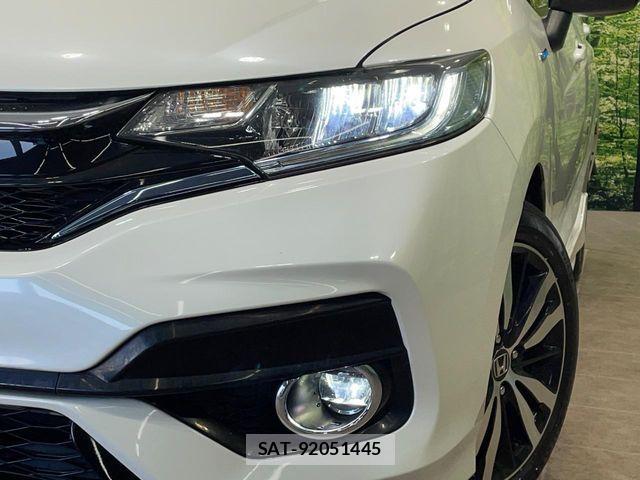 Honda FIT HYBRID 2018-03 6005981-11