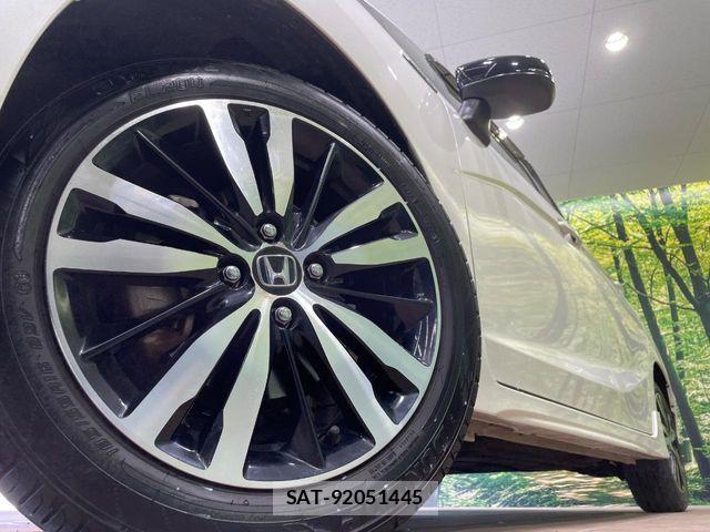 Honda FIT HYBRID 2018-03 6005981-12