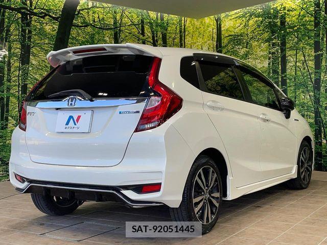 Honda FIT HYBRID 2018-03 6005981-16