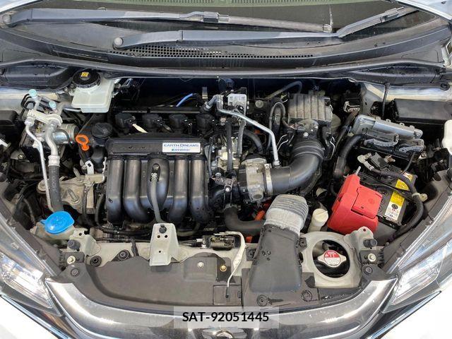 Honda FIT HYBRID 2018-03 6005981-17