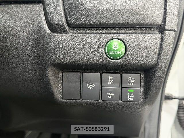 Honda FIT HYBRID 2019-04 6005980-16