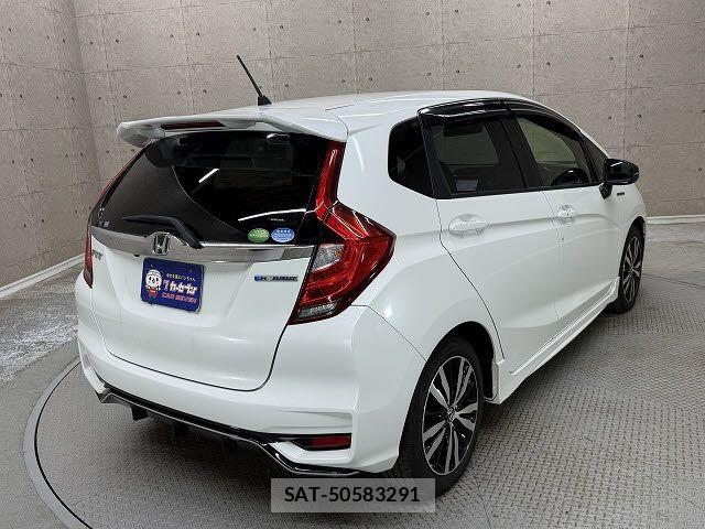 Honda FIT HYBRID 2019-04 6005980-3
