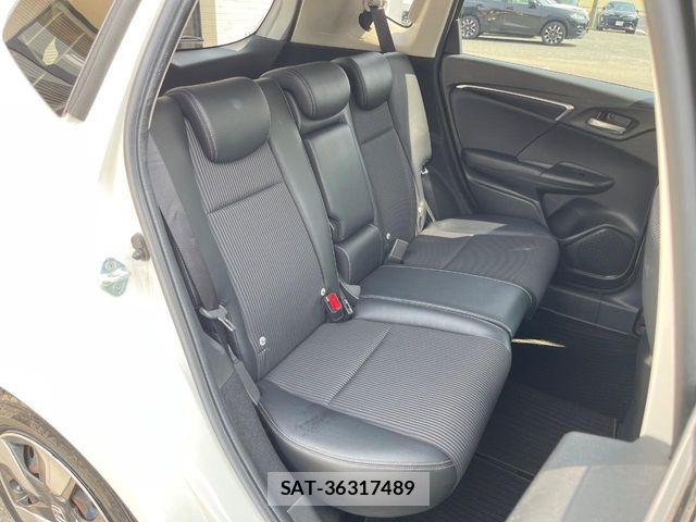 Honda FIT HYBRID 2019-03 6005985-9