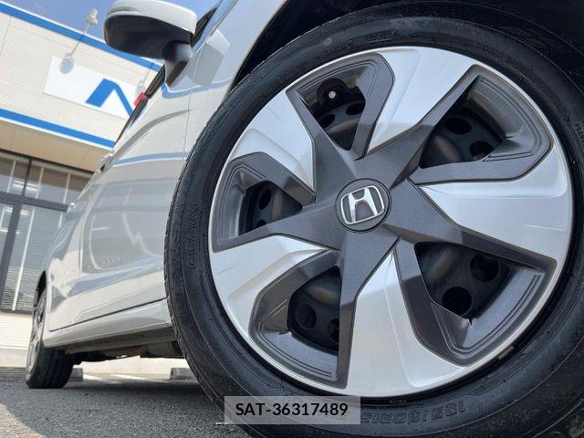 Honda FIT HYBRID 2019-03 6005985-12