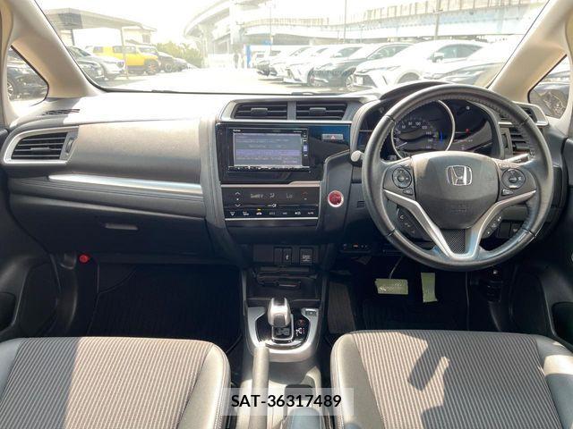 Honda FIT HYBRID 2019-03 6005985-1
