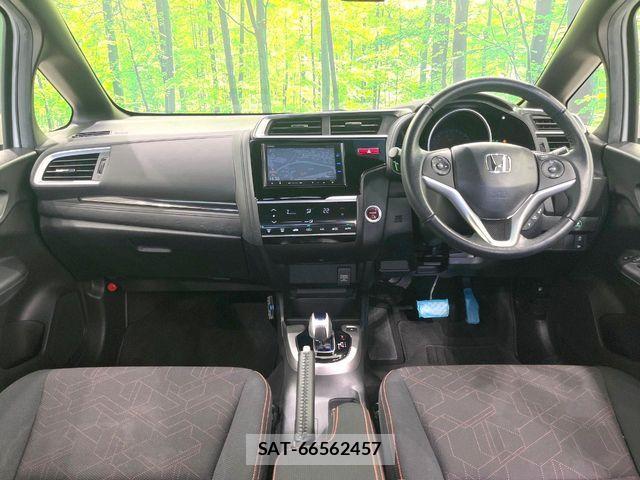 Honda FIT HYBRID 2013-11 6006005-1