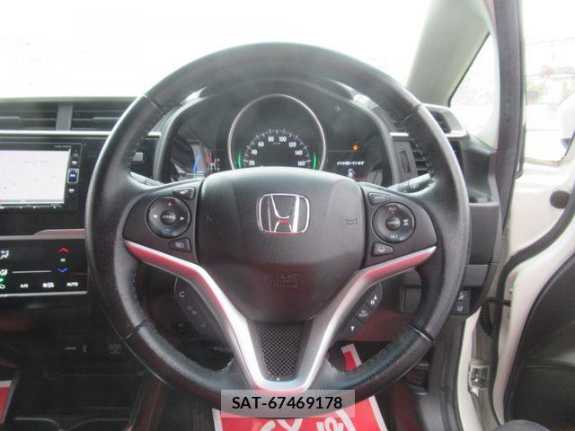 Honda FIT HYBRID 2017-12 6214645-14