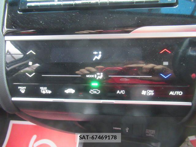 Honda FIT HYBRID 2017-12 6214645-17