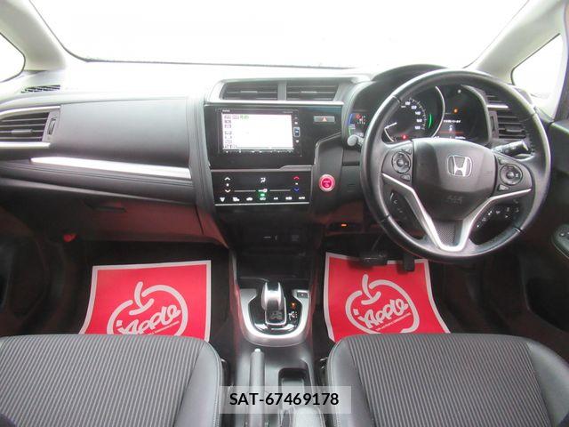Honda FIT HYBRID 2017-12 6214645-1