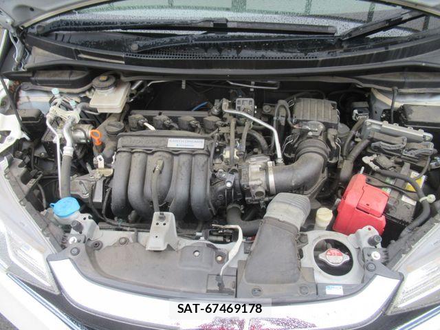 Honda FIT HYBRID 2017-12 6214645-27