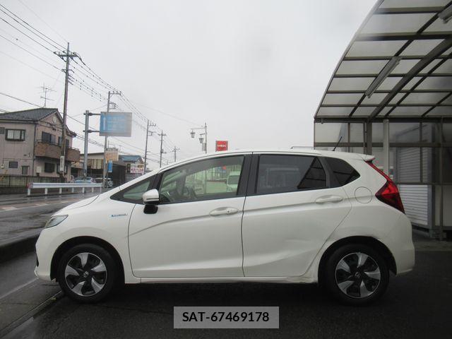 Honda FIT HYBRID 2017-12 6214645-4