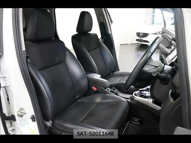 Honda FIT HYBRID 2015-07 6214649-16
