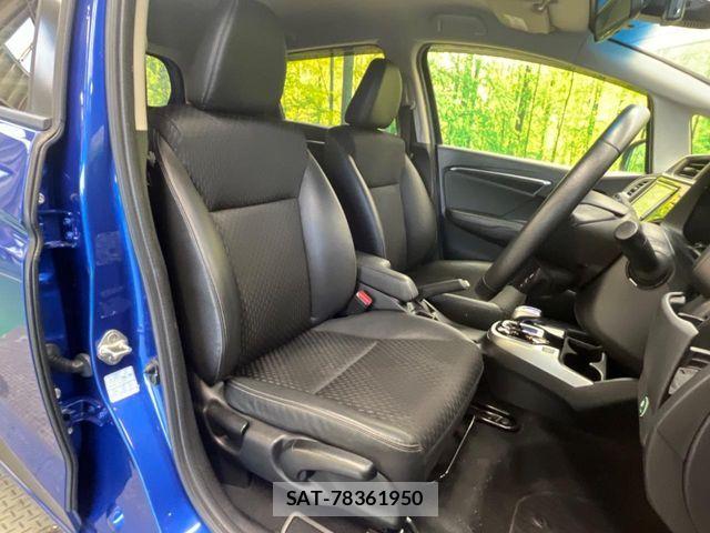 Honda FIT HYBRID 2015-08 6264065-8