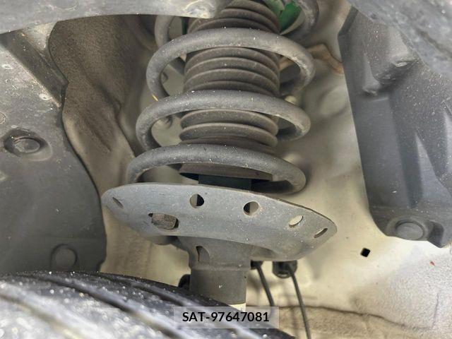 Honda FIT HYBRID 2019-03 6271661-19