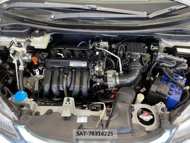 Honda FIT HYBRID 2013-10 6271664-17
