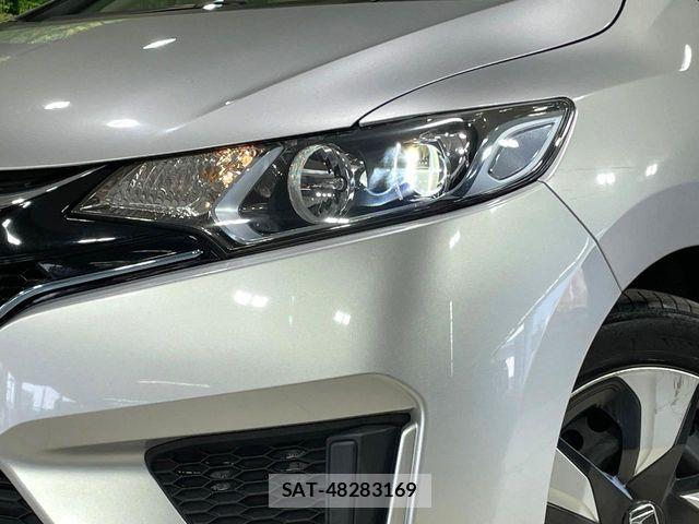 Honda FIT HYBRID 2015-10 6271662-11