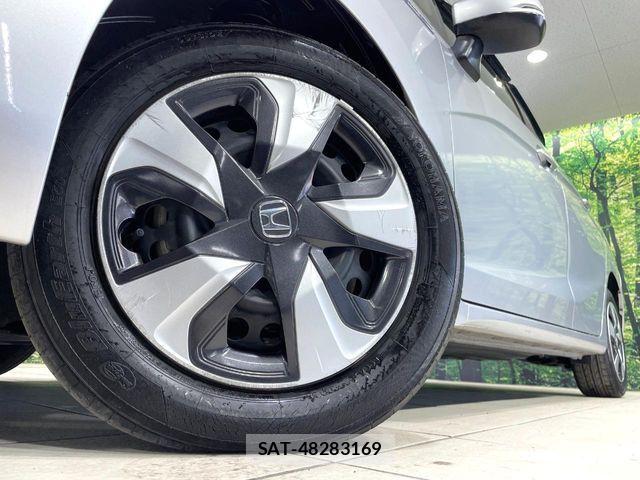 Honda FIT HYBRID 2015-10 6271662-12