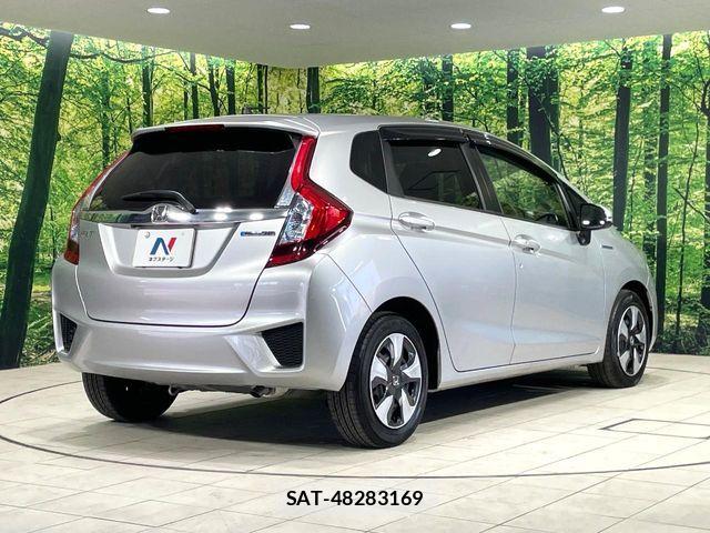 Honda FIT HYBRID 2015-10 6271662-16