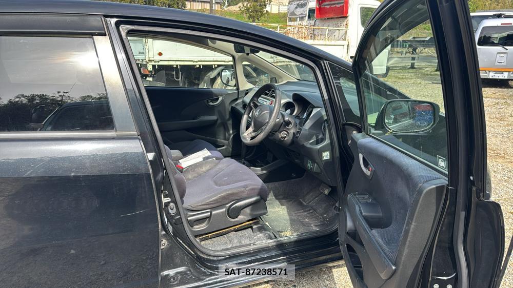 Honda FIT HYBRID 2011 4379983-11