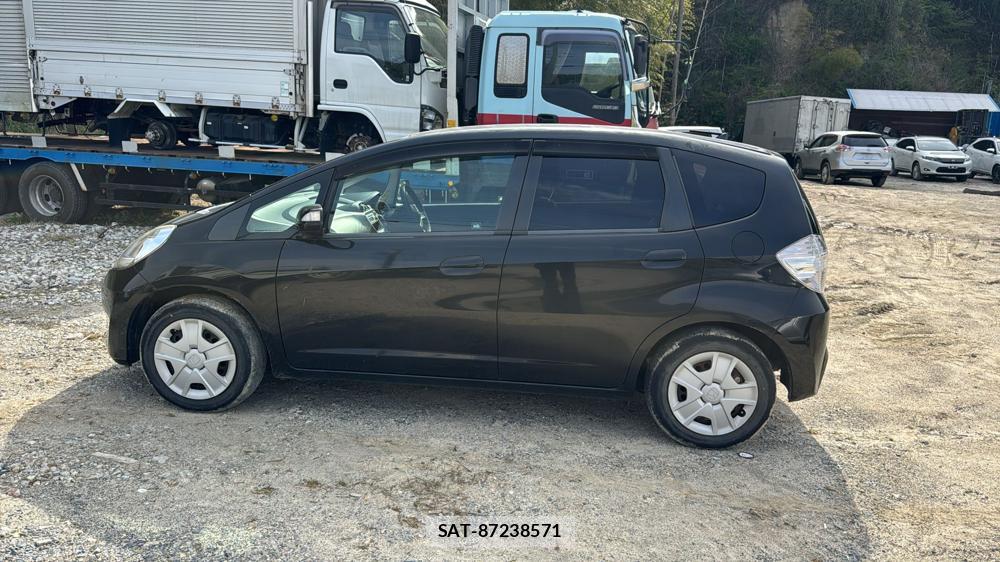 Honda FIT HYBRID 2011 4379983-1