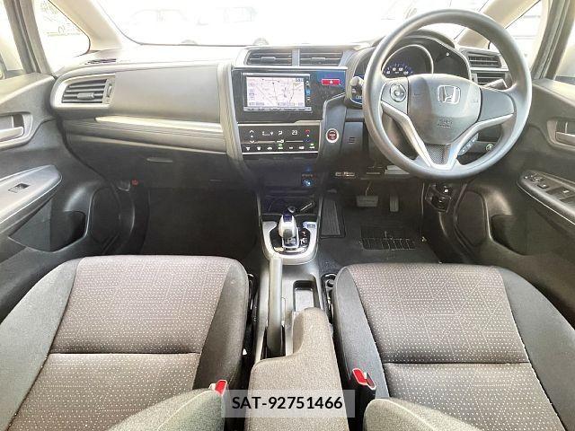 Honda FIT HYBRID 2016-02 6497637-1