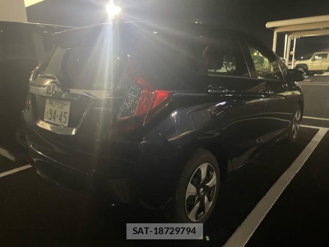 Honda FIT HYBRID 2016-01 6611897-5