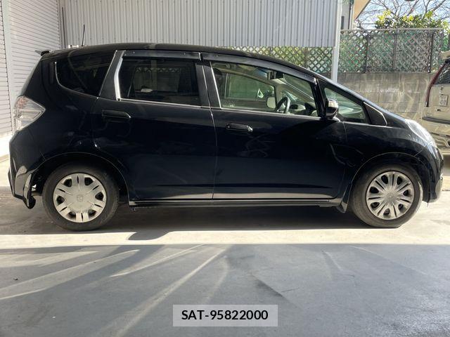 Honda FIT HYBRID 2012-03 6671292-4