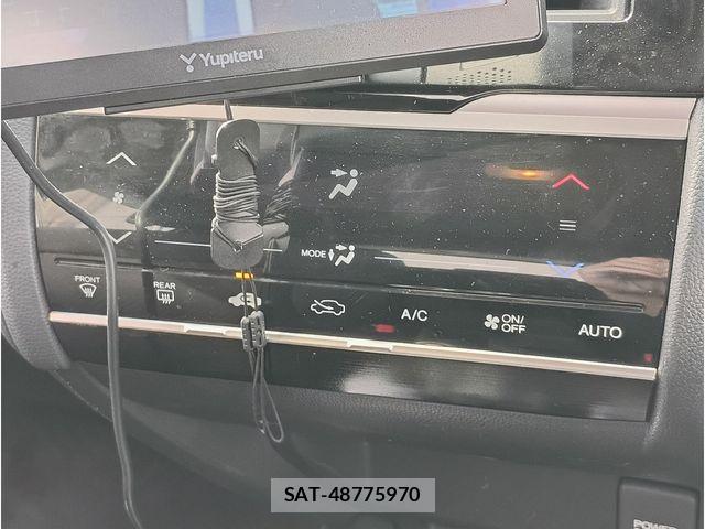 Honda FIT HYBRID 2019-01 6671289-12