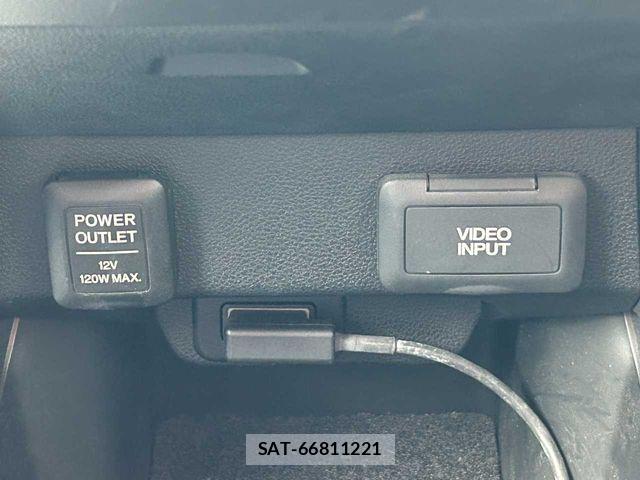Honda FIT HYBRID 2012-08 6675948-12