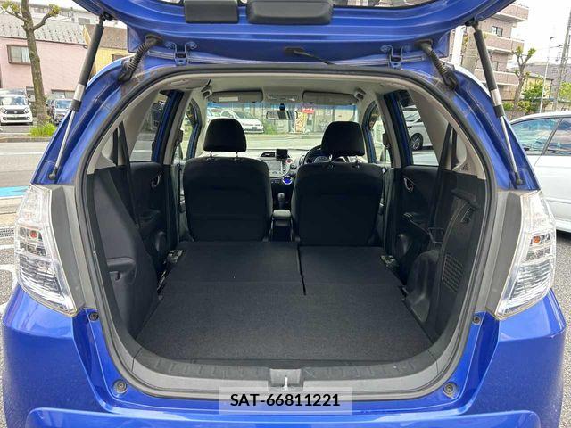 Honda FIT HYBRID 2012-08 6675948-23