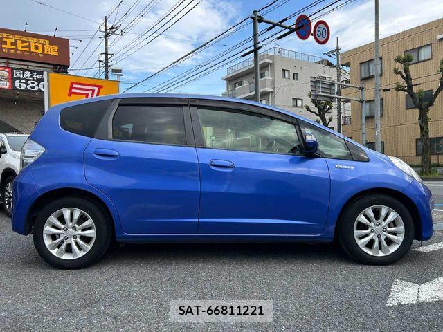 Honda FIT HYBRID 2012-08 6675948-29