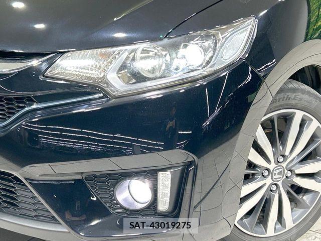 Honda FIT HYBRID 2016-03 6675946-11