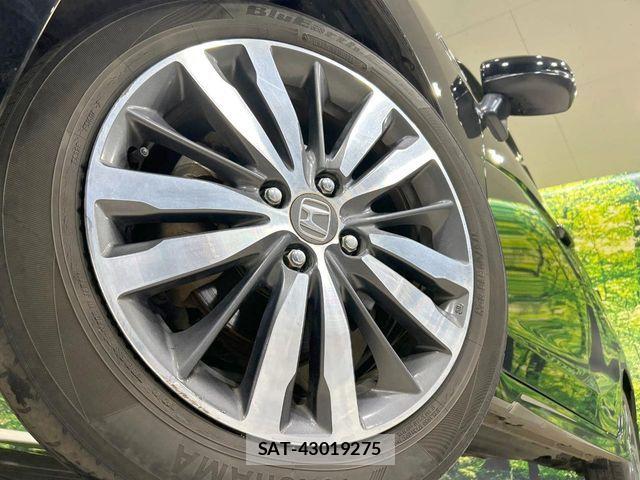 Honda FIT HYBRID 2016-03 6675946-12