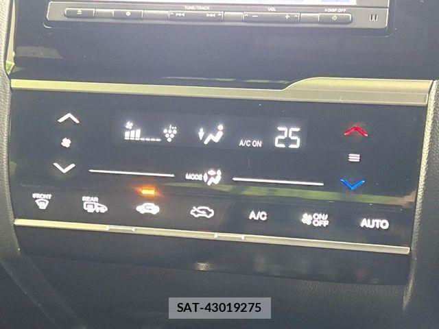 Honda FIT HYBRID 2016-03 6675946-5