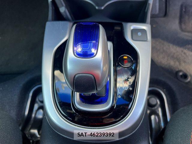Honda FIT HYBRID 2017-04 6683768-19