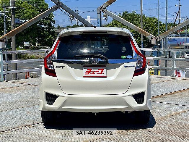 Honda FIT HYBRID 2017-04 6683768-22