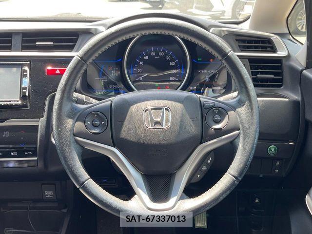 Honda FIT HYBRID 2014-07 6716135-10