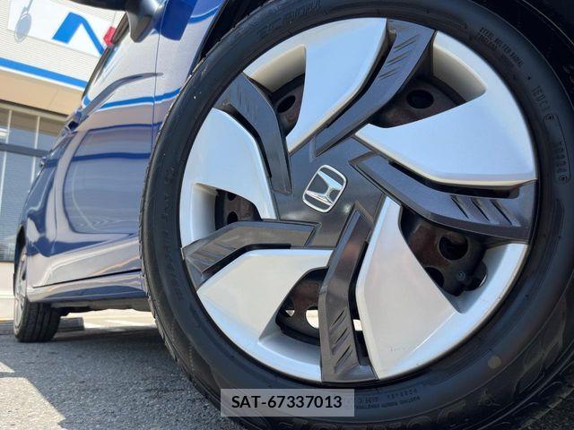 Honda FIT HYBRID 2014-07 6716135-12
