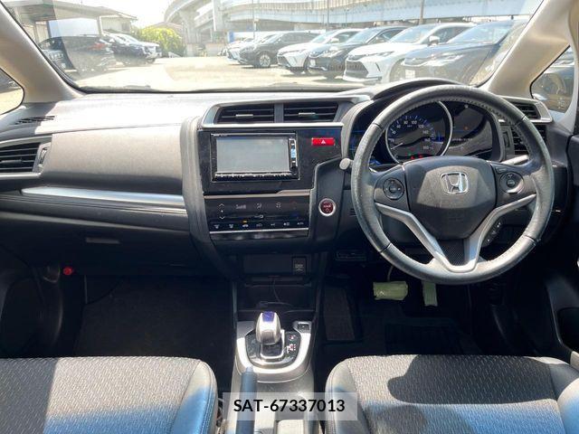 Honda FIT HYBRID 2014-07 6716135-1