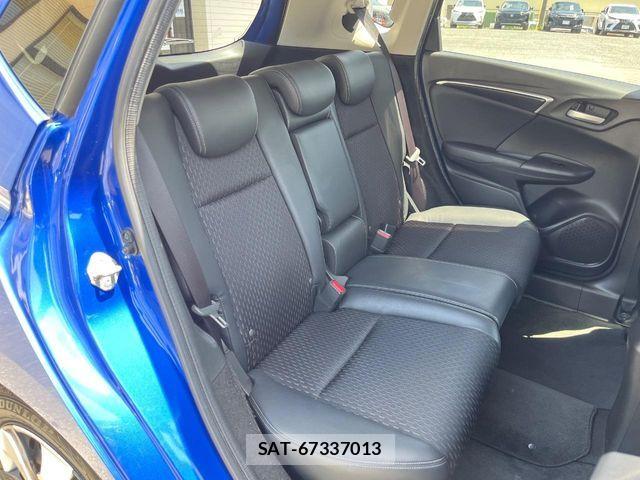 Honda FIT HYBRID 2014-07 6716135-8