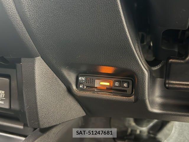 Honda FIT HYBRID 2018-09 6751597-12