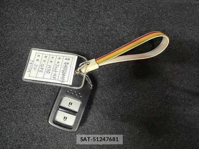 Honda FIT HYBRID 2018-09 6751597-18