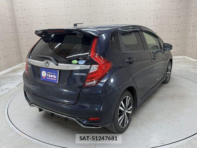 Honda FIT HYBRID 2018-09 6751597-2