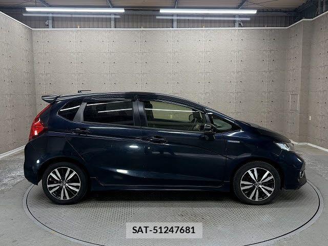 Honda FIT HYBRID 2018-09 6751597-3