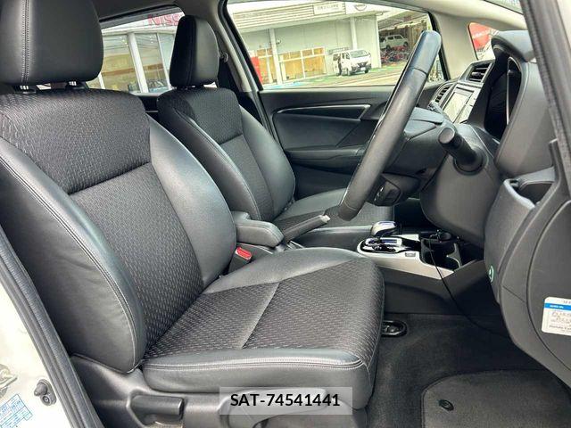 Honda FIT HYBRID 2015-05 6814930-19