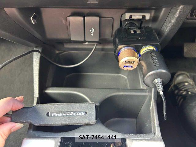 Honda FIT HYBRID 2015-05 6814930-8