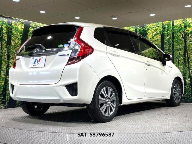 Honda FIT HYBRID 2013-11 6814909-16