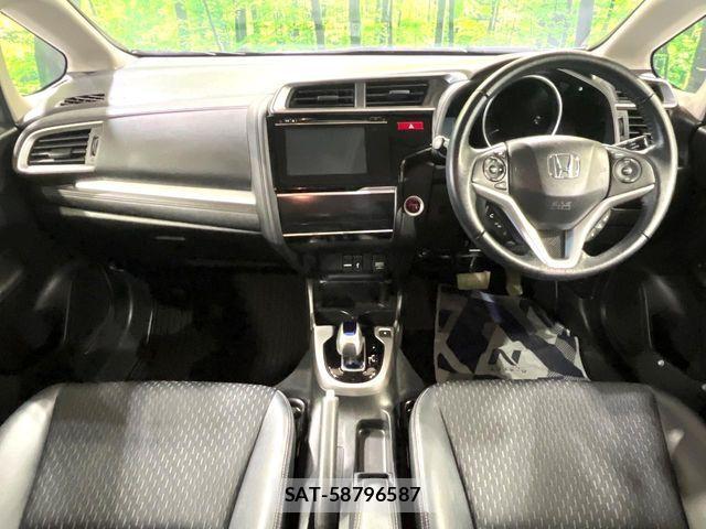 Honda FIT HYBRID 2013-11 6814909-1